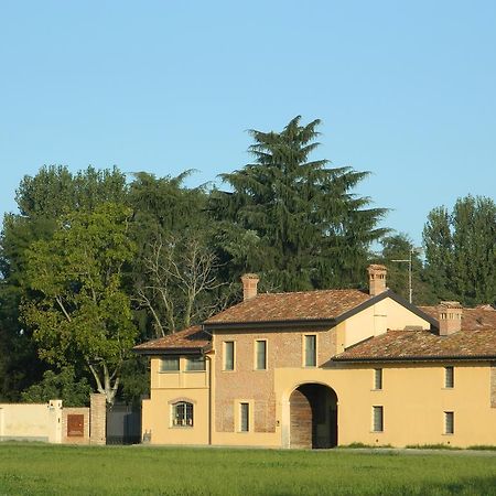 Agriturismo Cascina Pezzolo Lodi Dış mekan fotoğraf