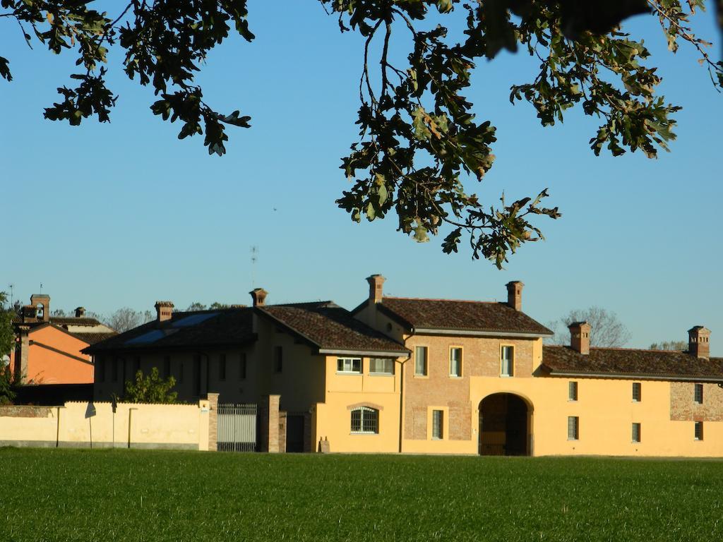 Agriturismo Cascina Pezzolo Lodi Dış mekan fotoğraf